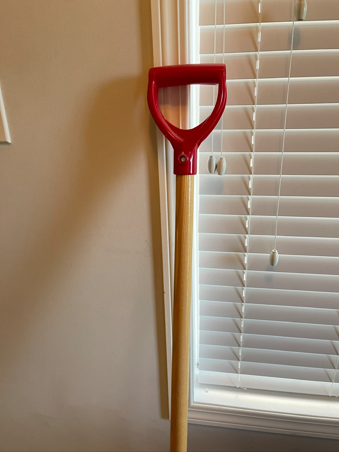 Garant Red Snow Shovel - photo 3