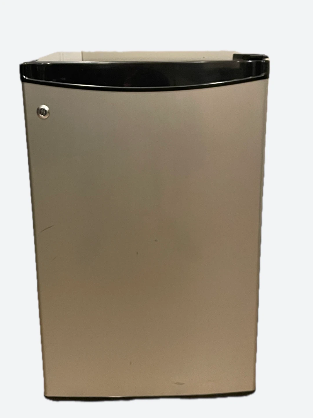 GE Compact Refrigerator