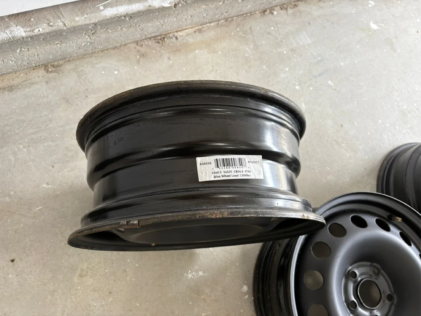 Set of Four 16 inch Steel Wheels image indicator(6)