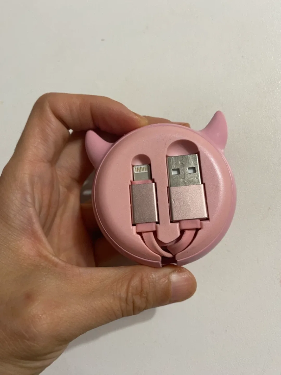 Pink Series USB Cable for Iphone image indicator(2)