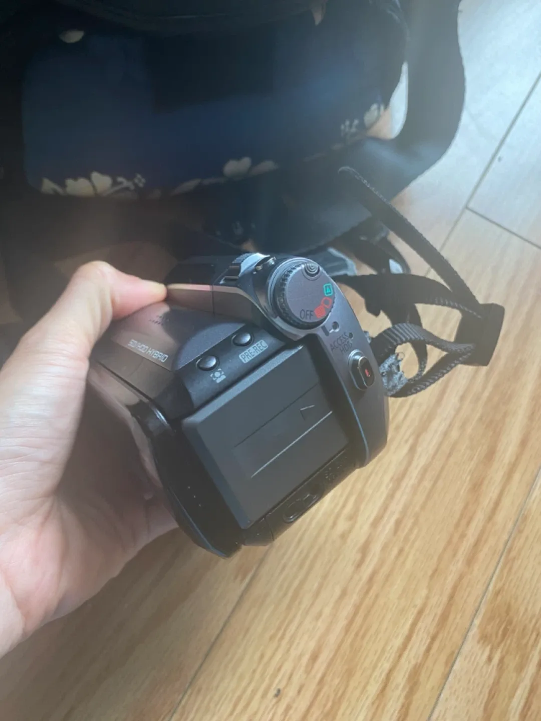 Panasonic HDC-HS9 SD/HDD Hybrid Camcorder image indicator(5)