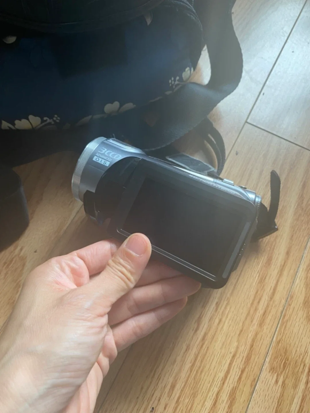 Panasonic HDC-HS9 SD/HDD Hybrid Camcorder image indicator(4)