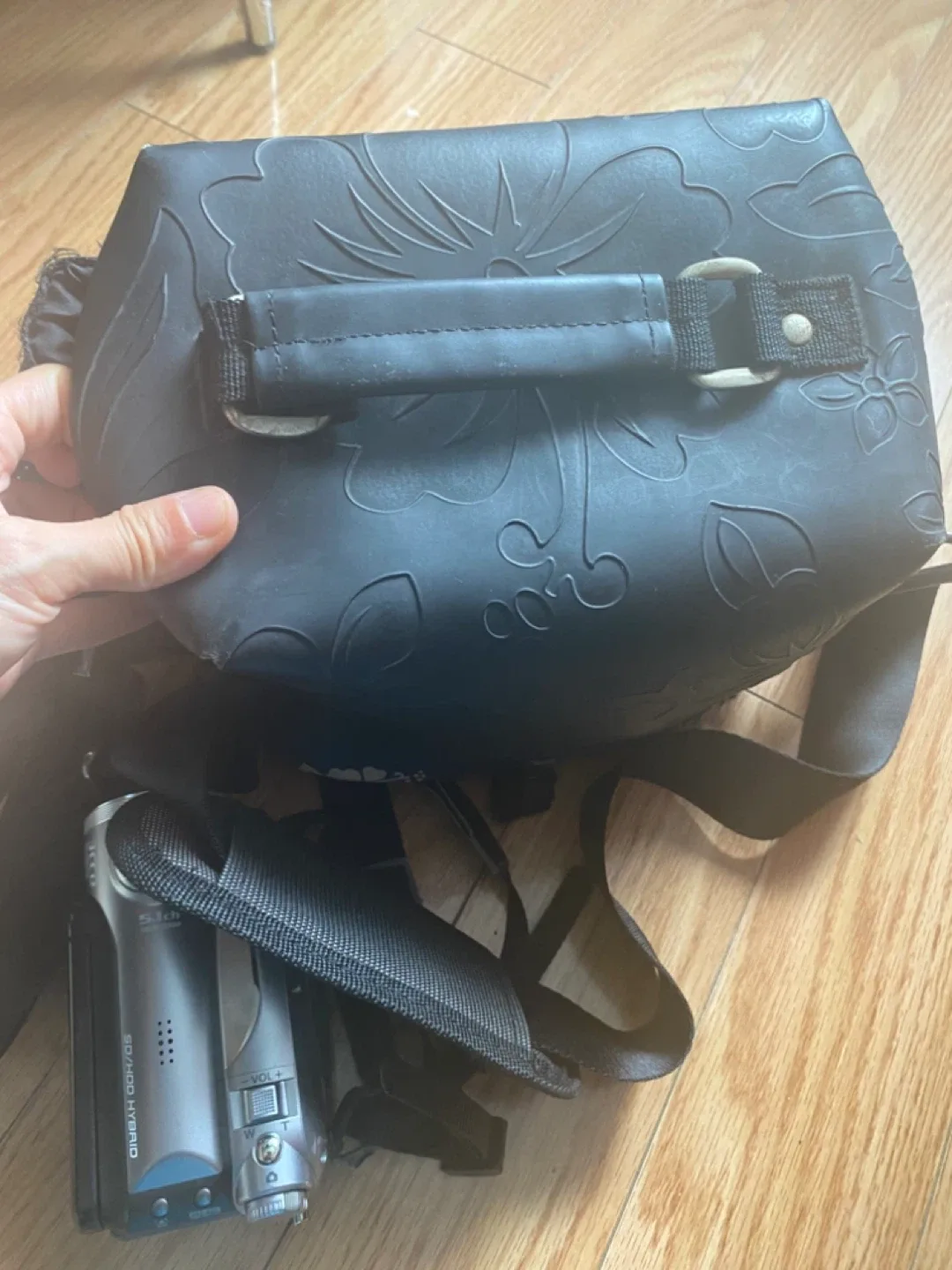 Panasonic HDC-HS9 SD/HDD Hybrid Camcorder image indicator(9)