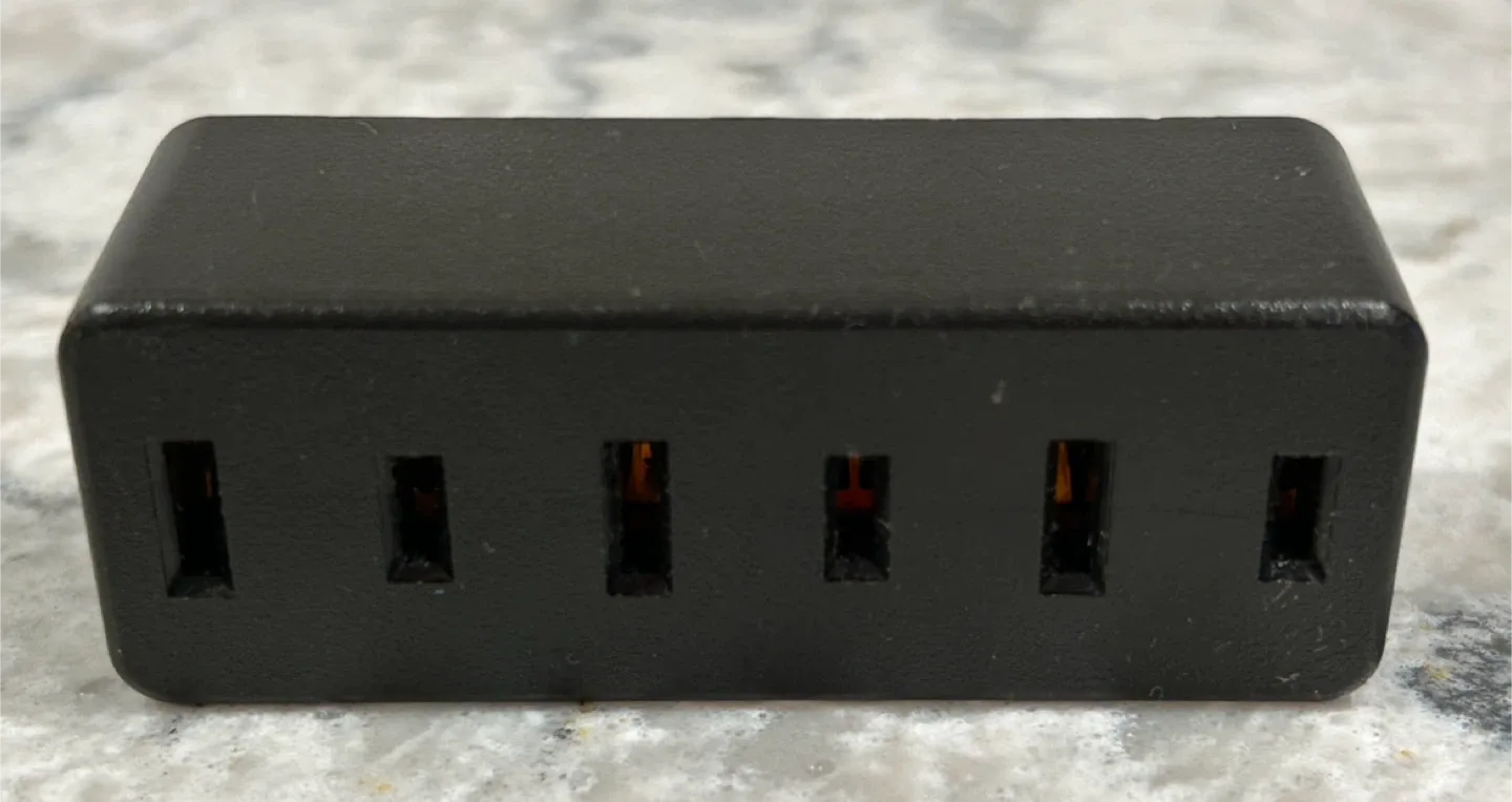 Leviton & Litesun Multi Outlet Adapter image indicator(3)