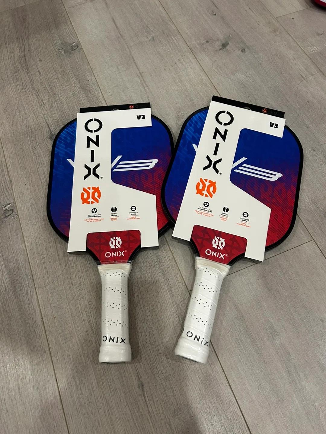 Onix V3 Pickleball Paddle - New image indicator(2)