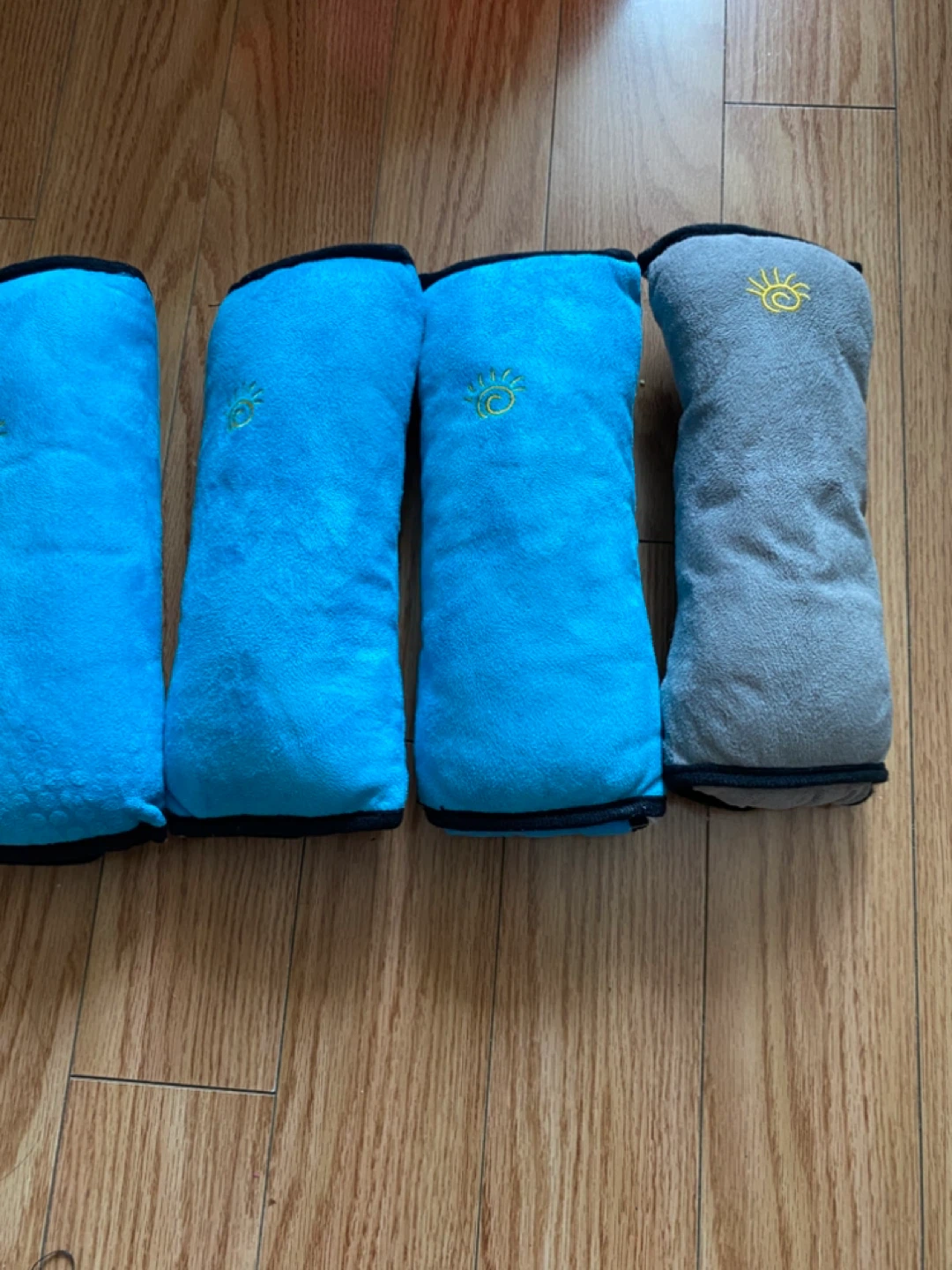 4 Car Seat Strap Covers - Blue and Gray