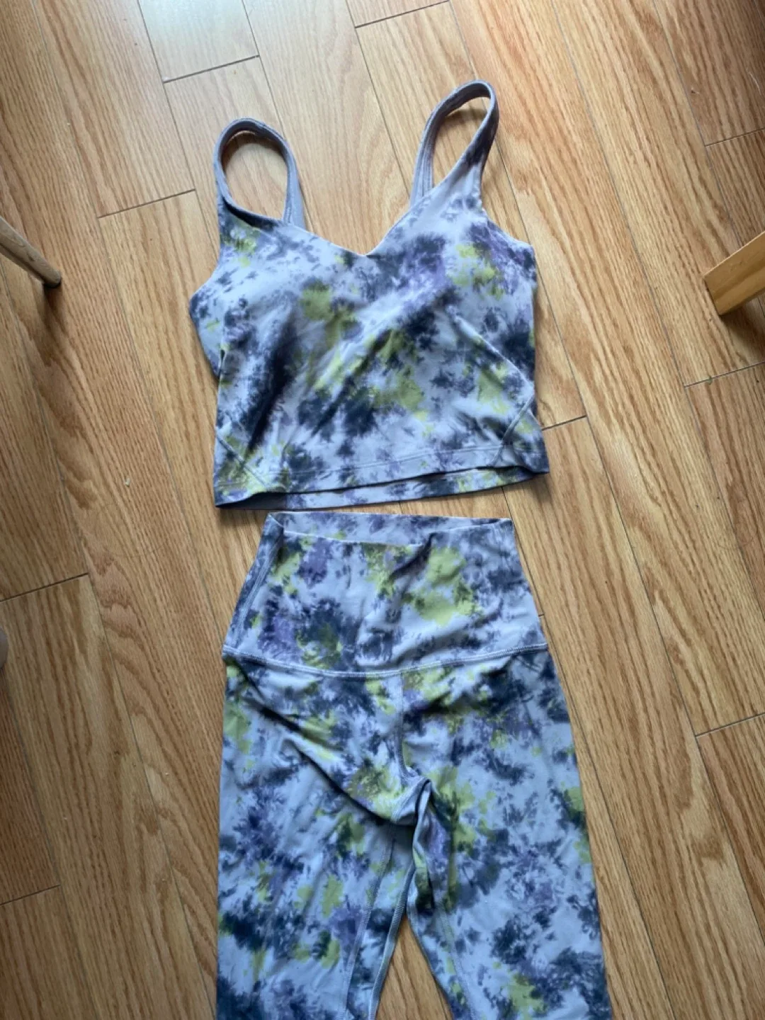 Lululemon Tie Dye Workout Set Size S thumbnail