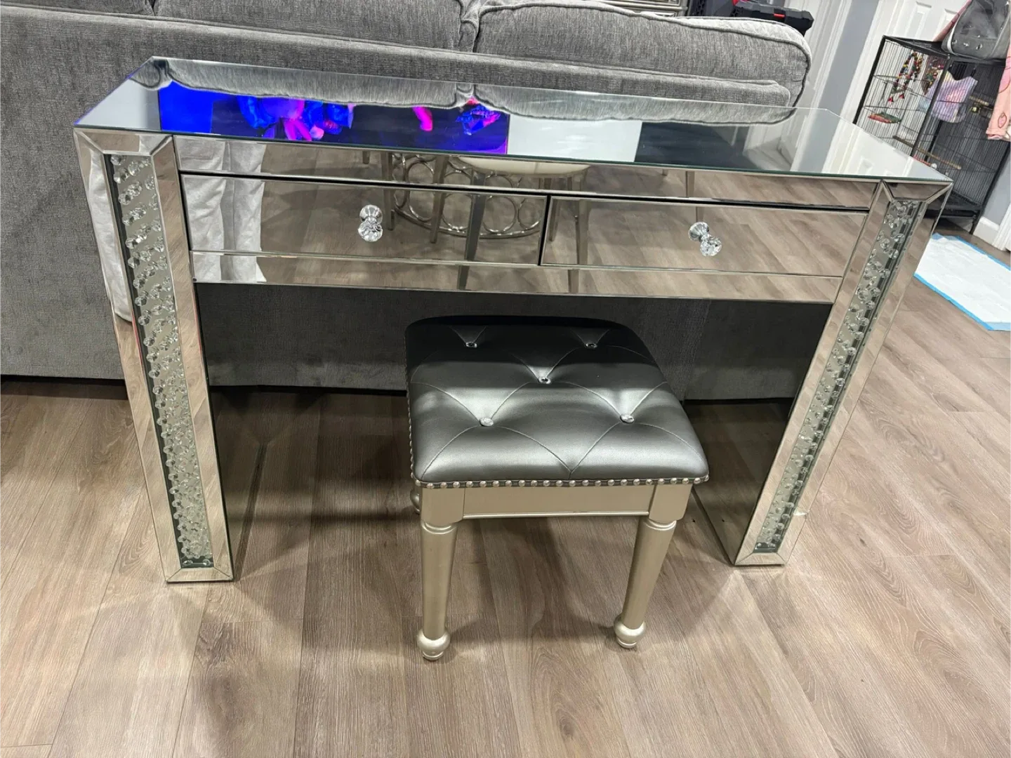 Mirrored Vanity Desk with Stool image indicator(4)