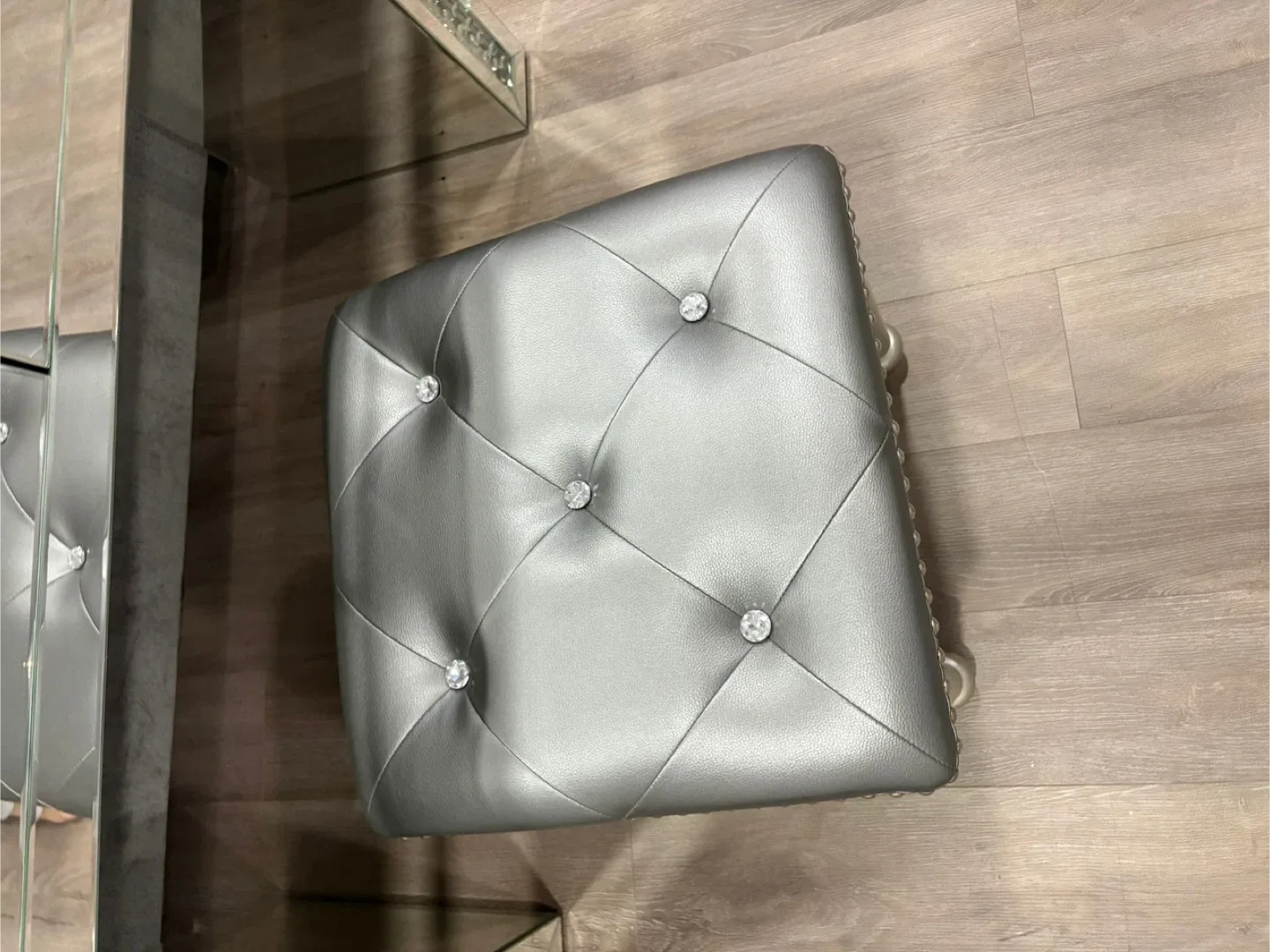 Mirrored Vanity Desk with Stool image indicator(7)