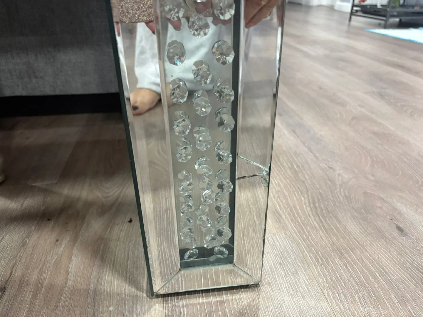 Mirrored Vanity Desk with Stool image indicator(9)