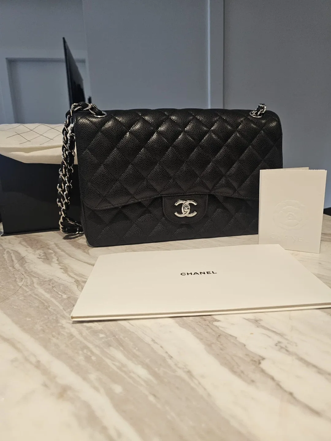 Chanel Classic Flap Bag - Black thumbnail