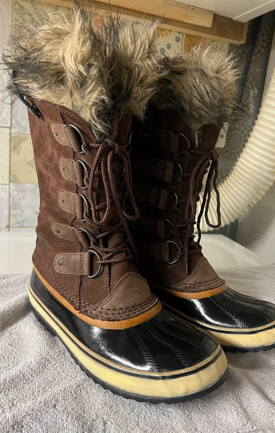 Sorel Tofino II Faux Fur Lined Winter Boots - Size 8