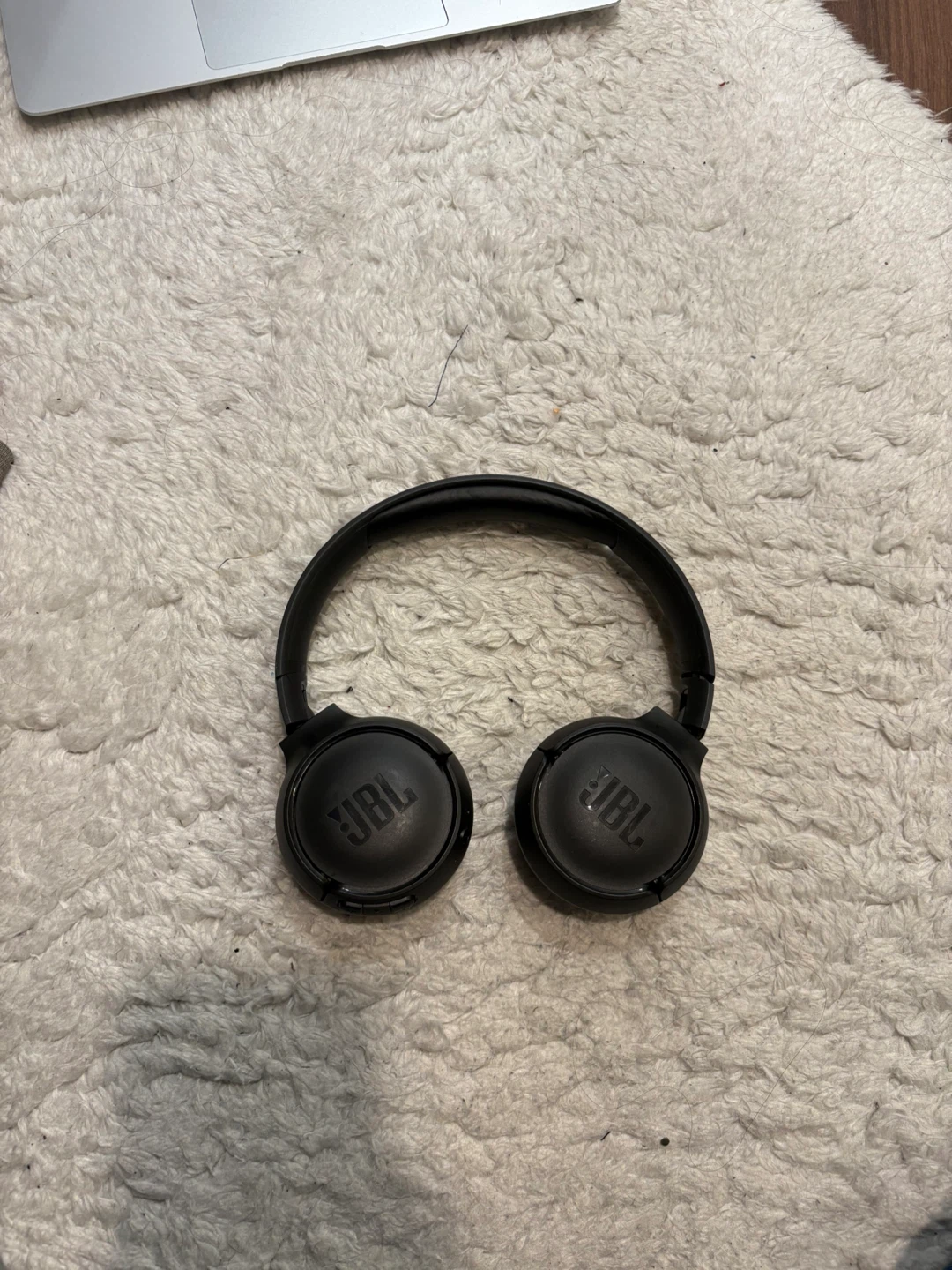 JBL Tune 510BT Wireless On-Ear Headphones - Black - photo 2