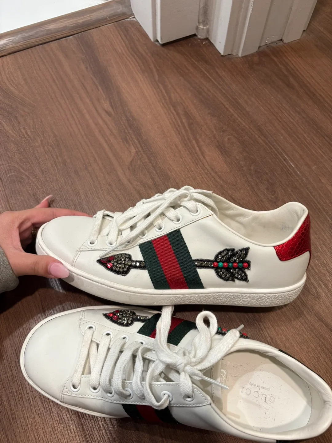 Gucci Women’s Ace Embroidered Sneaker size 7 image indicator(6)