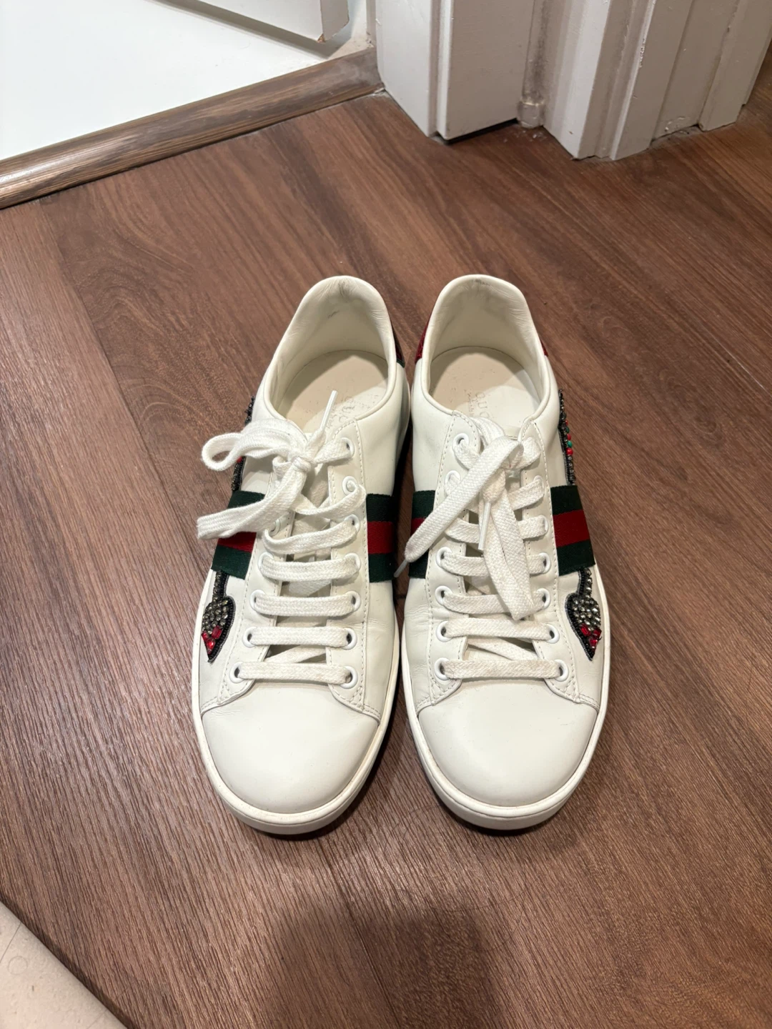 Gucci Women’s Ace Embroidered Sneaker size 7 - photo 2