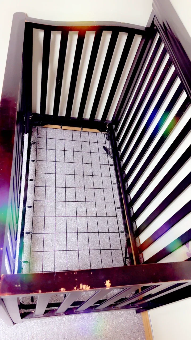 Dark Brown Baby Crib image indicator(2)