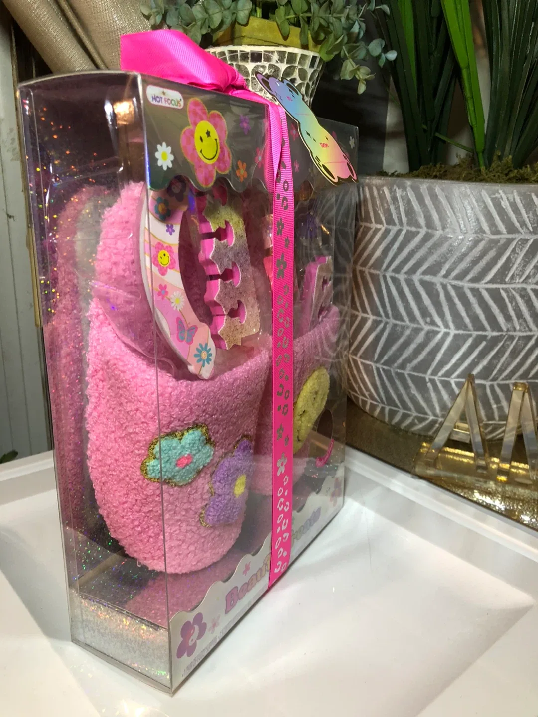 Hot Focus Beauty Treats Spa Set - New in Box! image indicator(2)