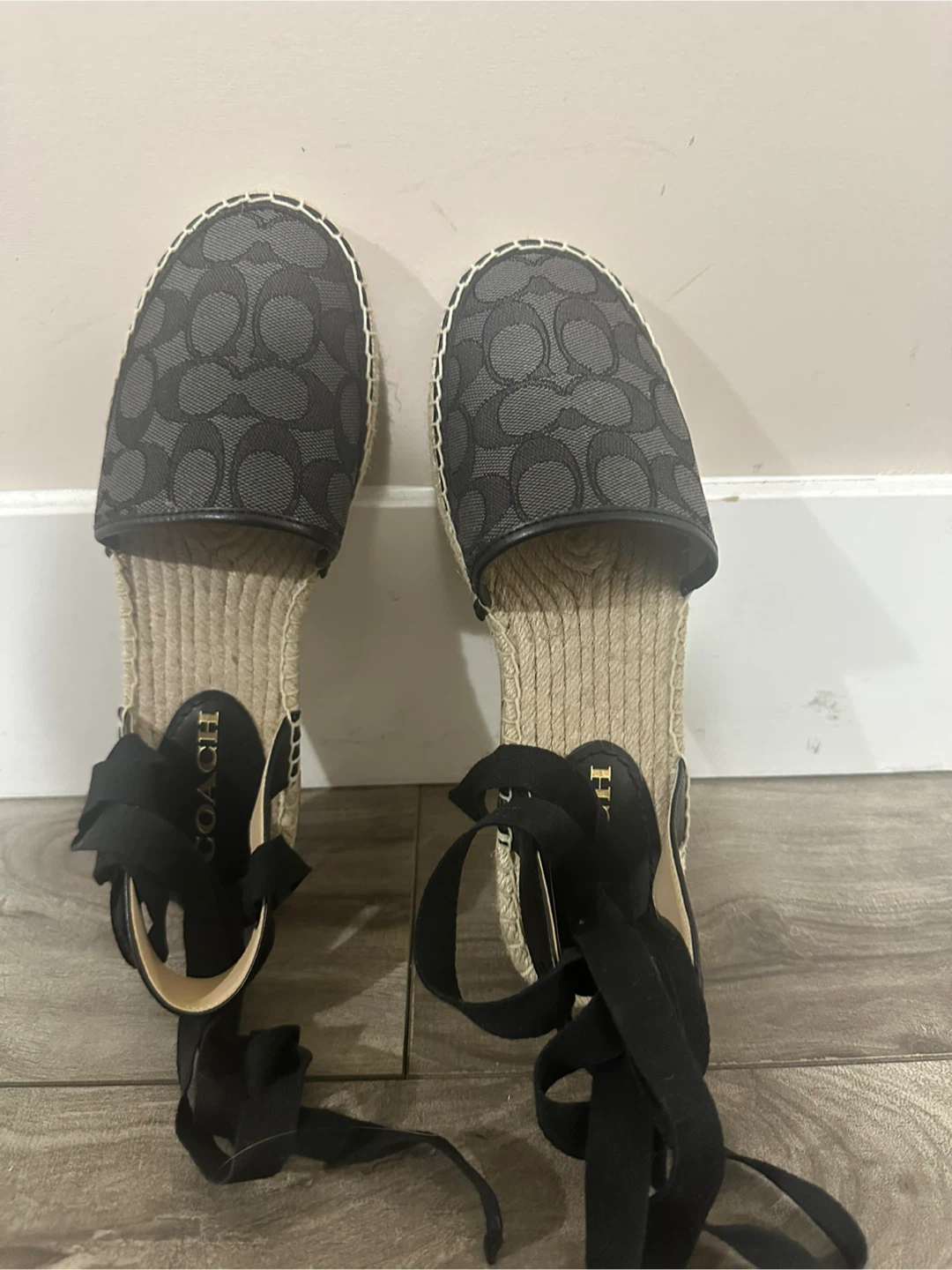 Coach Espadrille Sandals Size 6.5 to 7 - photo 3