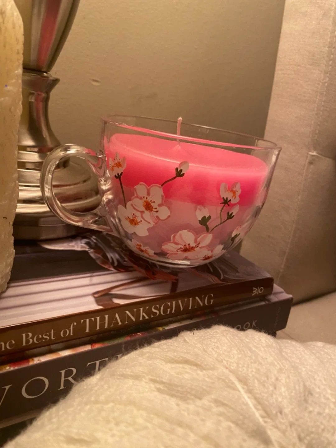 Pink Cherry Blossom Tea Cup Candle image indicator(3)