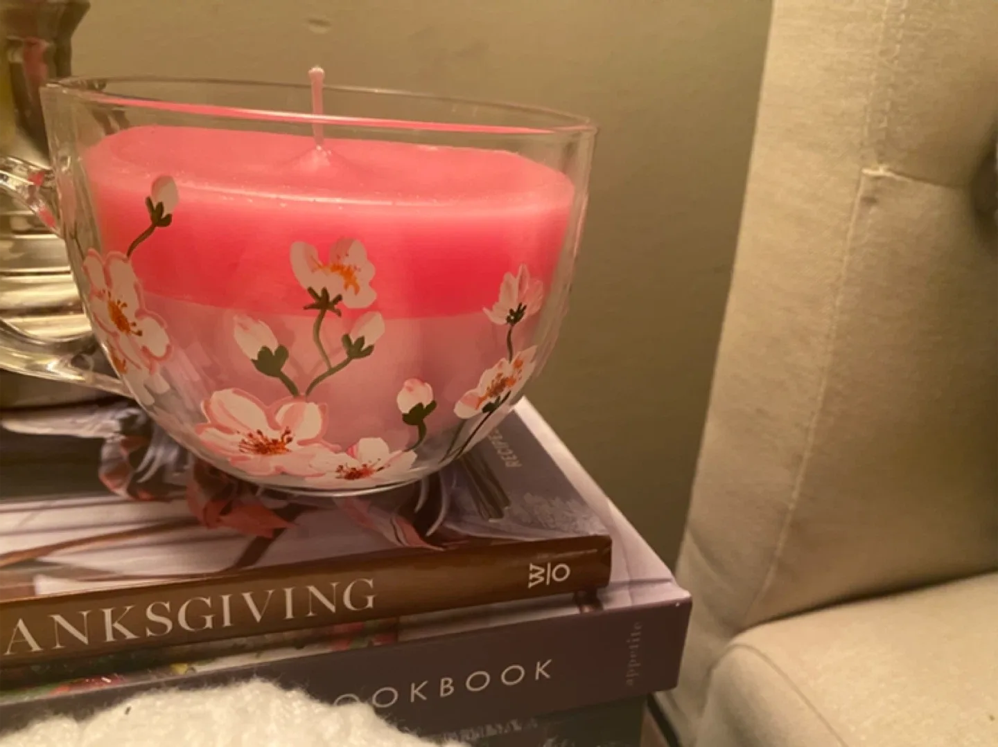 Pink Cherry Blossom Tea Cup Candle image indicator(2)
