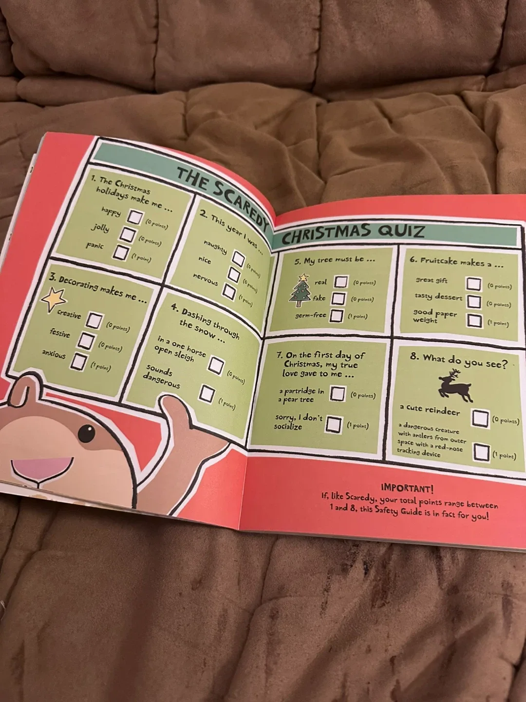 Scaredy Squirrel Prepares for Christmas by Melanie Watt image indicator(2)