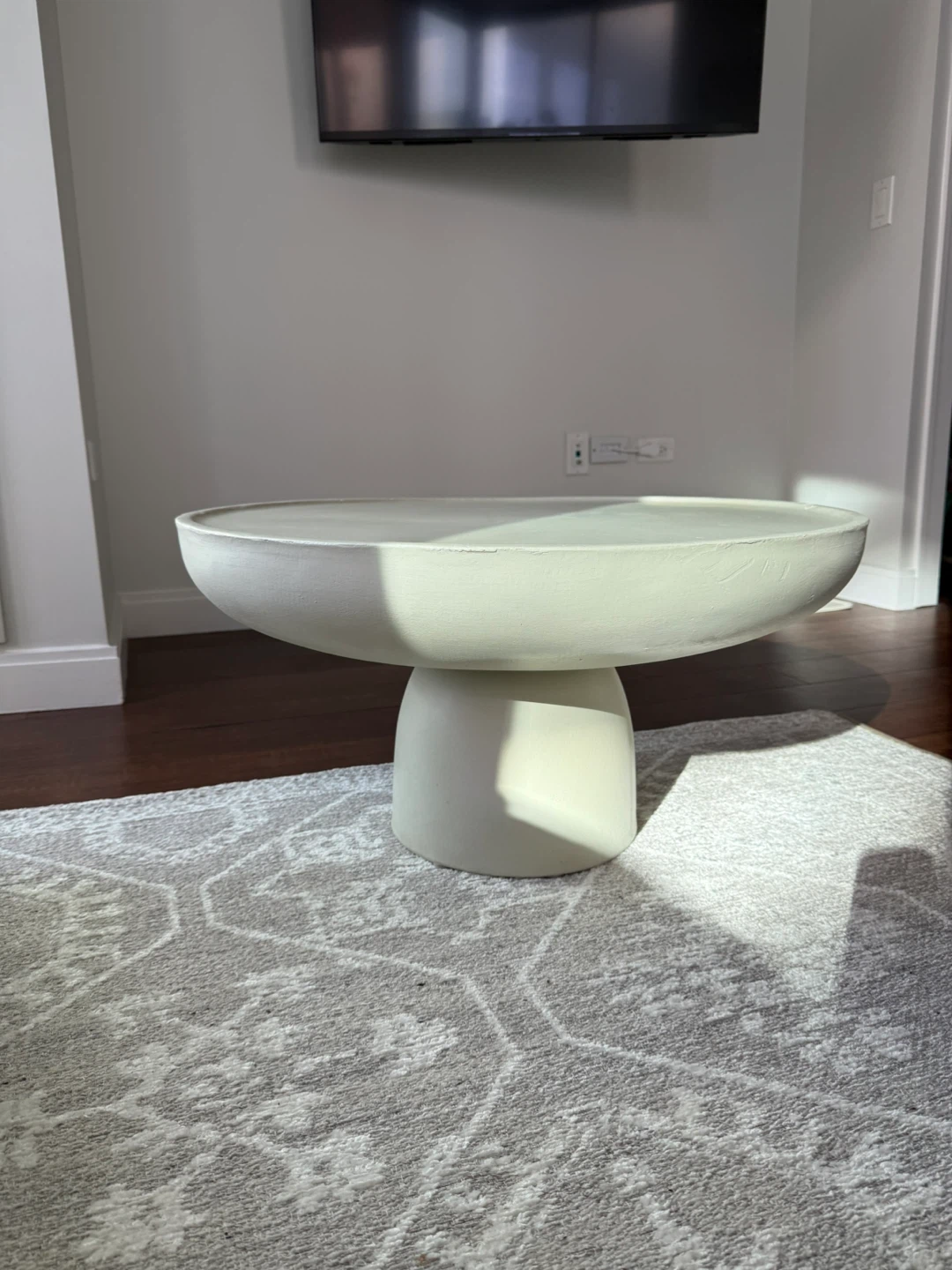 Modern Round Coffee Table - 27.5" x 13.5"