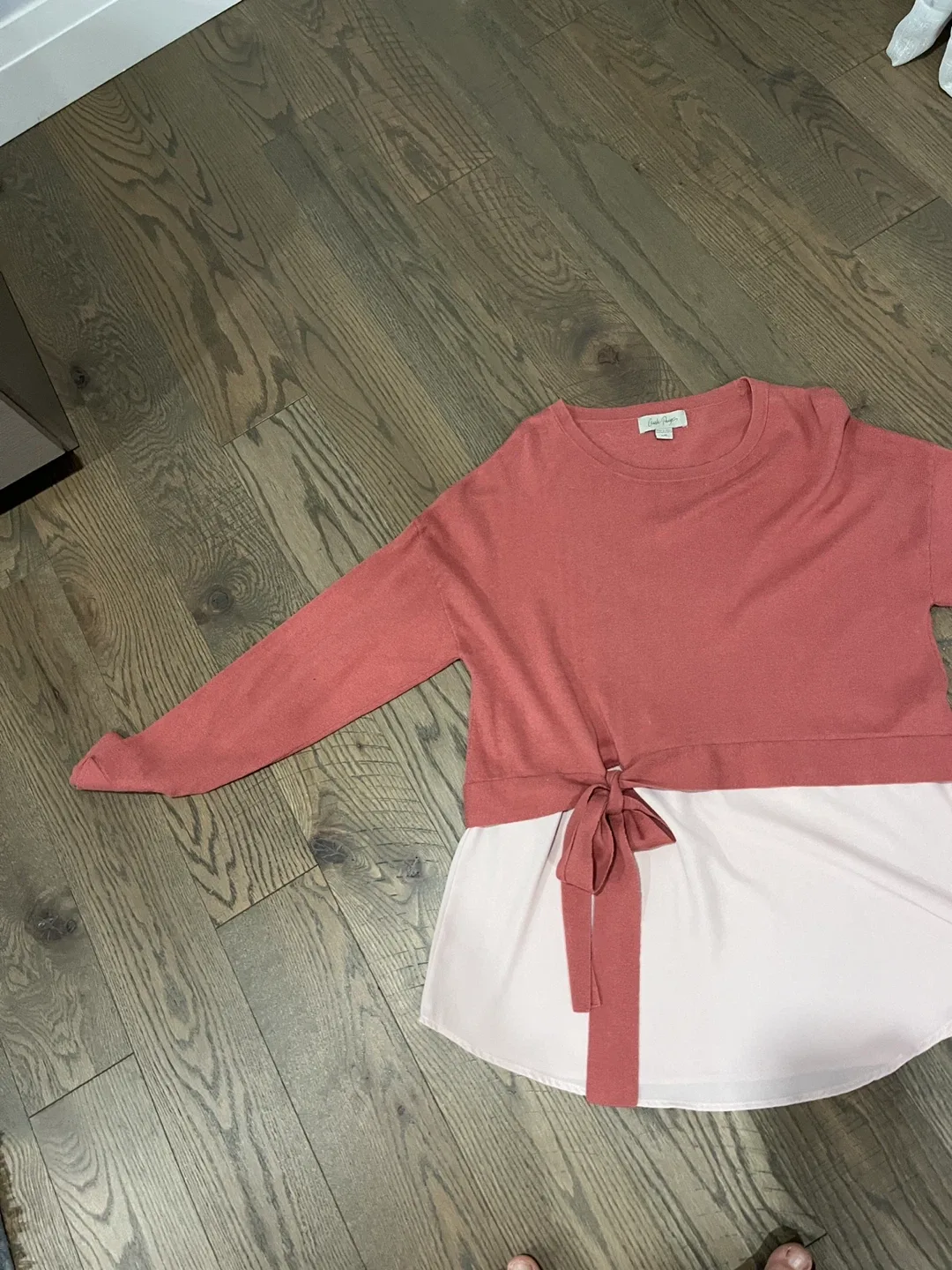 Charlie Paige Top - Size L image indicator(5)