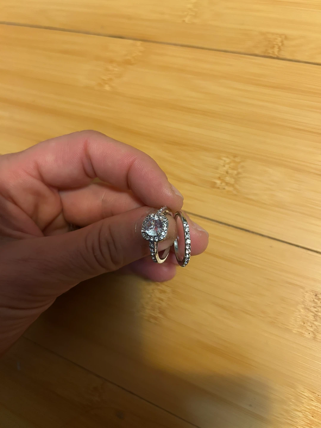 Engagement & Wedding Ring Set - photo 2
