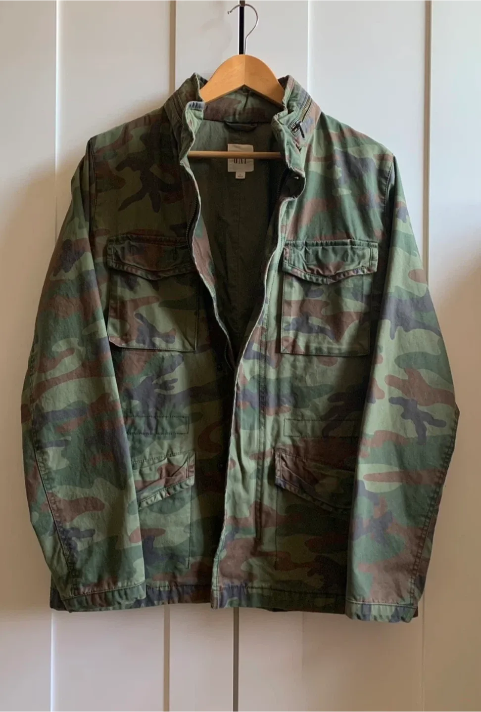 GAP Men’s Jacket-Size M thumbnail