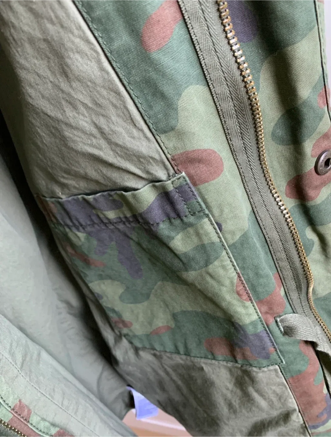 GAP Men’s Jacket-Size M image indicator(8)