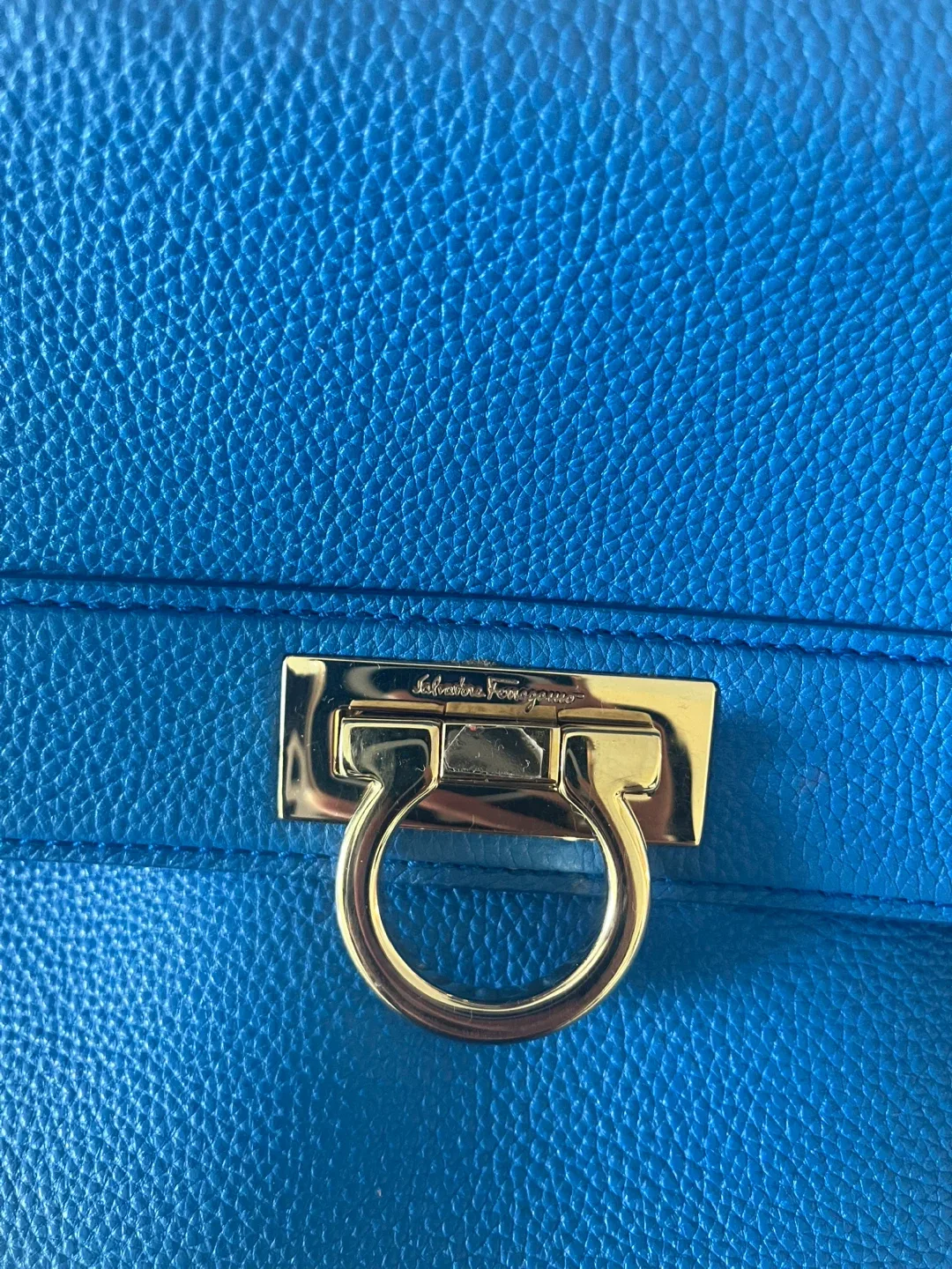 Salvatore Ferragamo Blue Leather Handbag image indicator(2)