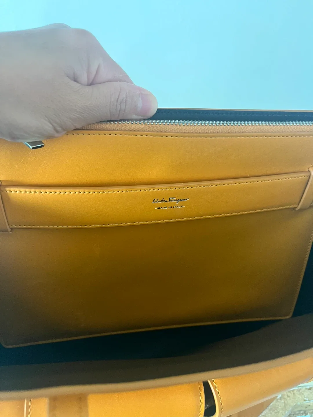 Salvatore Ferragamo Leather Tote Bag image indicator(3)