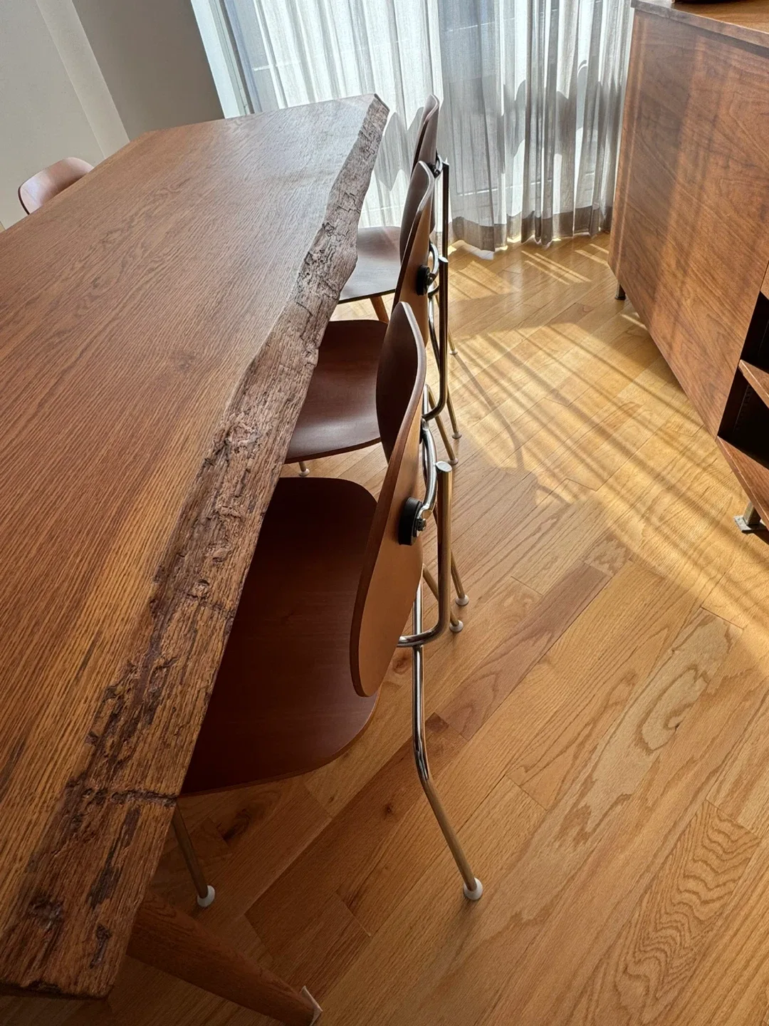 Live Edge Wood Dining Table with Chairs image indicator(2)