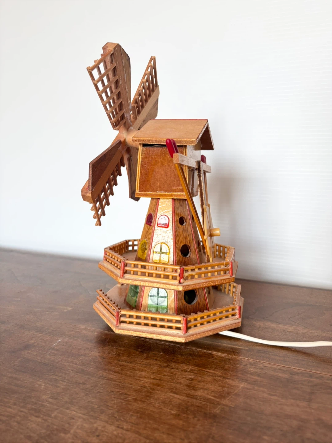 Vintage wooden Dutch windmill music night light - photo 2