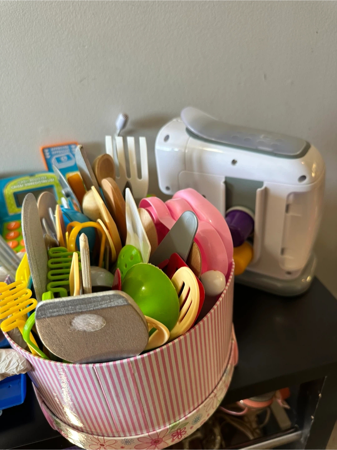 Kids' Pretend Play Kitchen Toys - photo 4