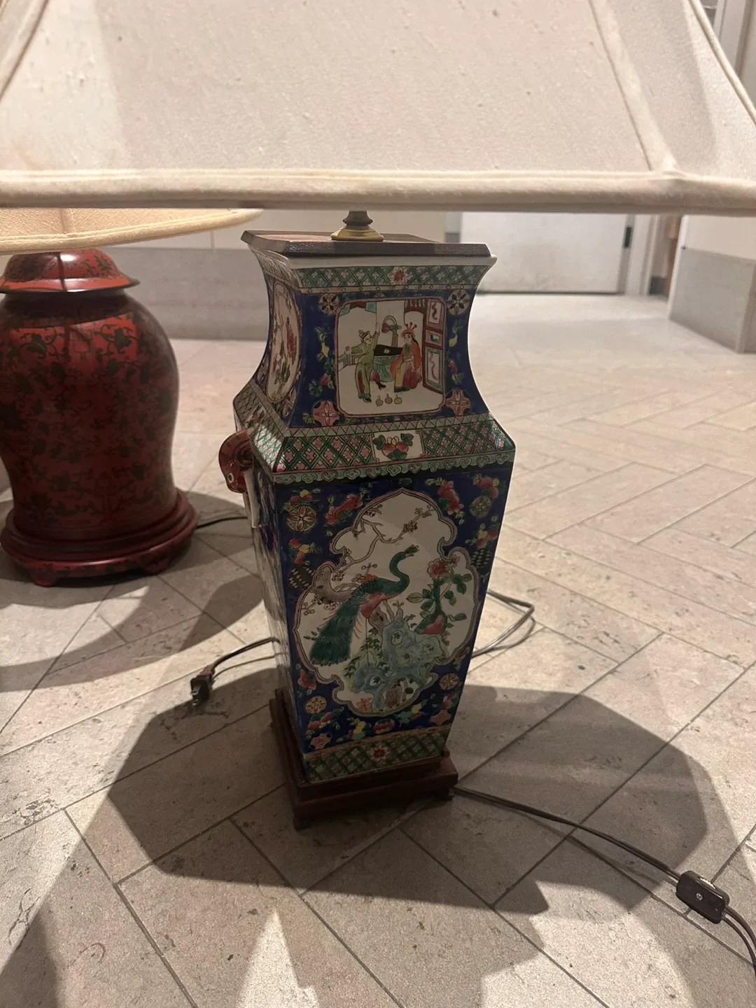 Vintage Asian Style Table Lamp image indicator(4)