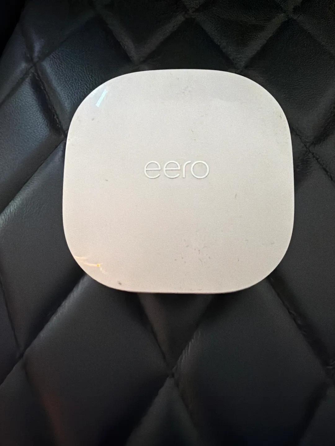 Eero Mesh WiFi System image indicator(4)
