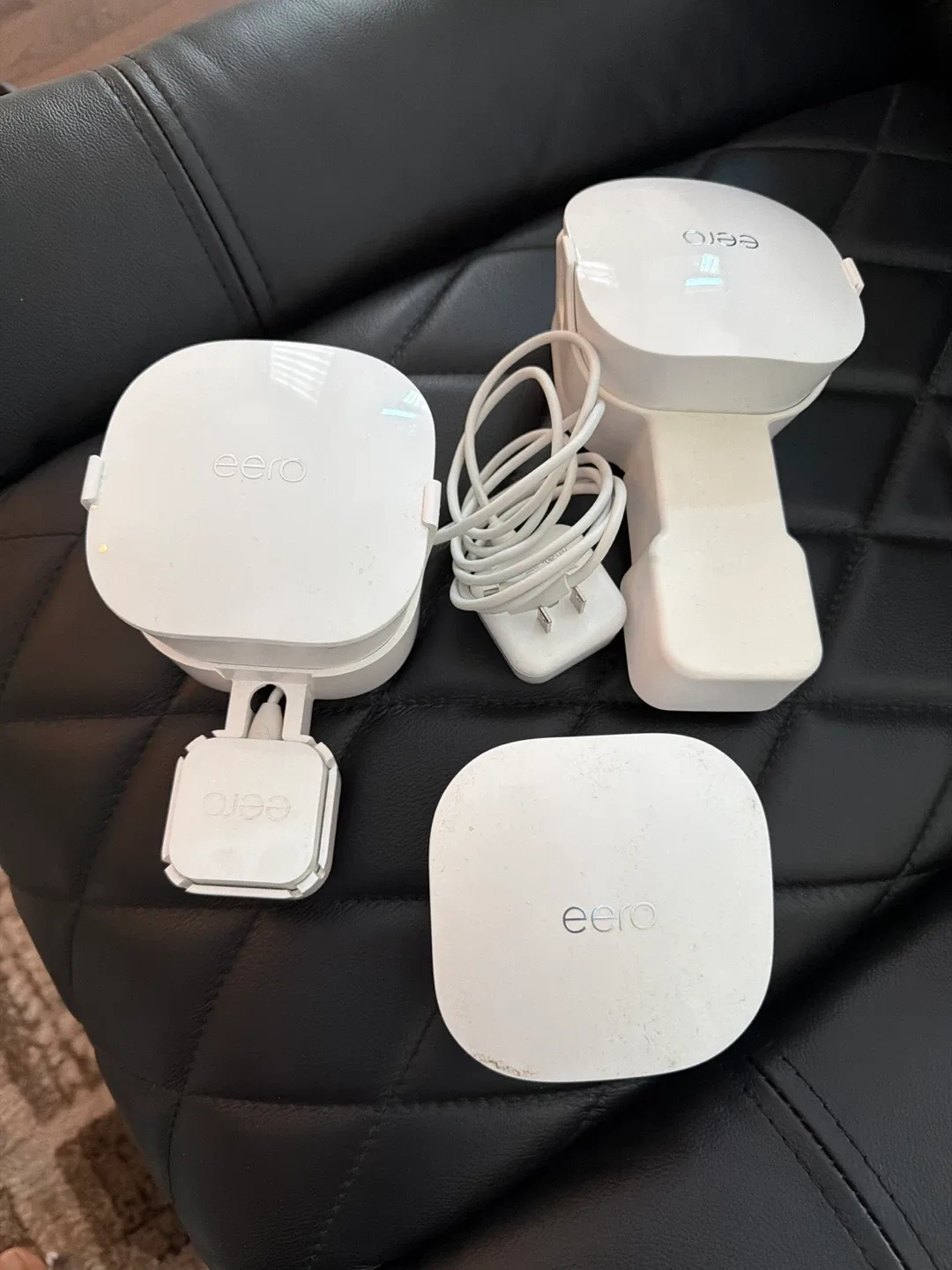 Eero Mesh WiFi System image indicator(3)