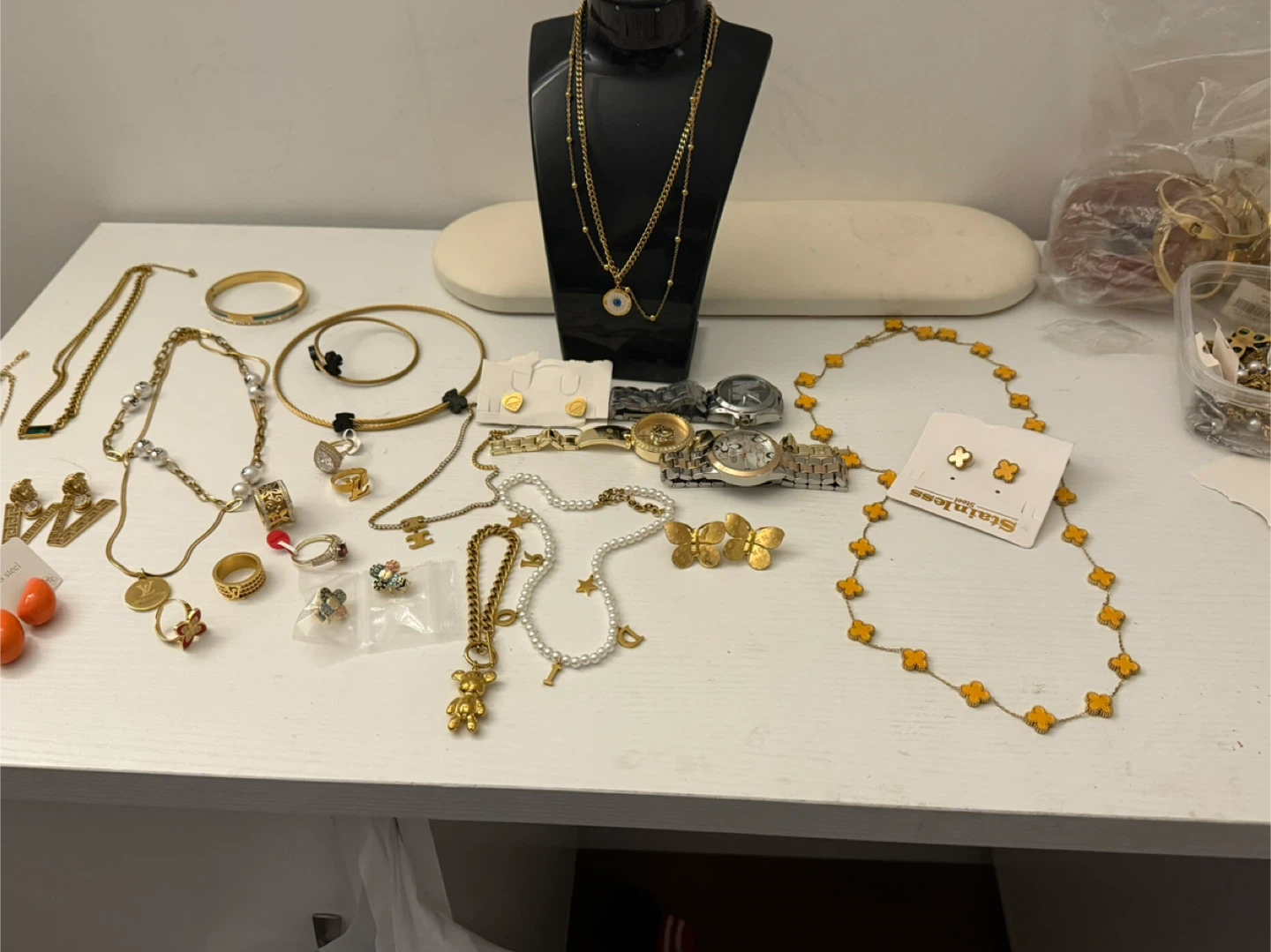 Prendas/ accesorios