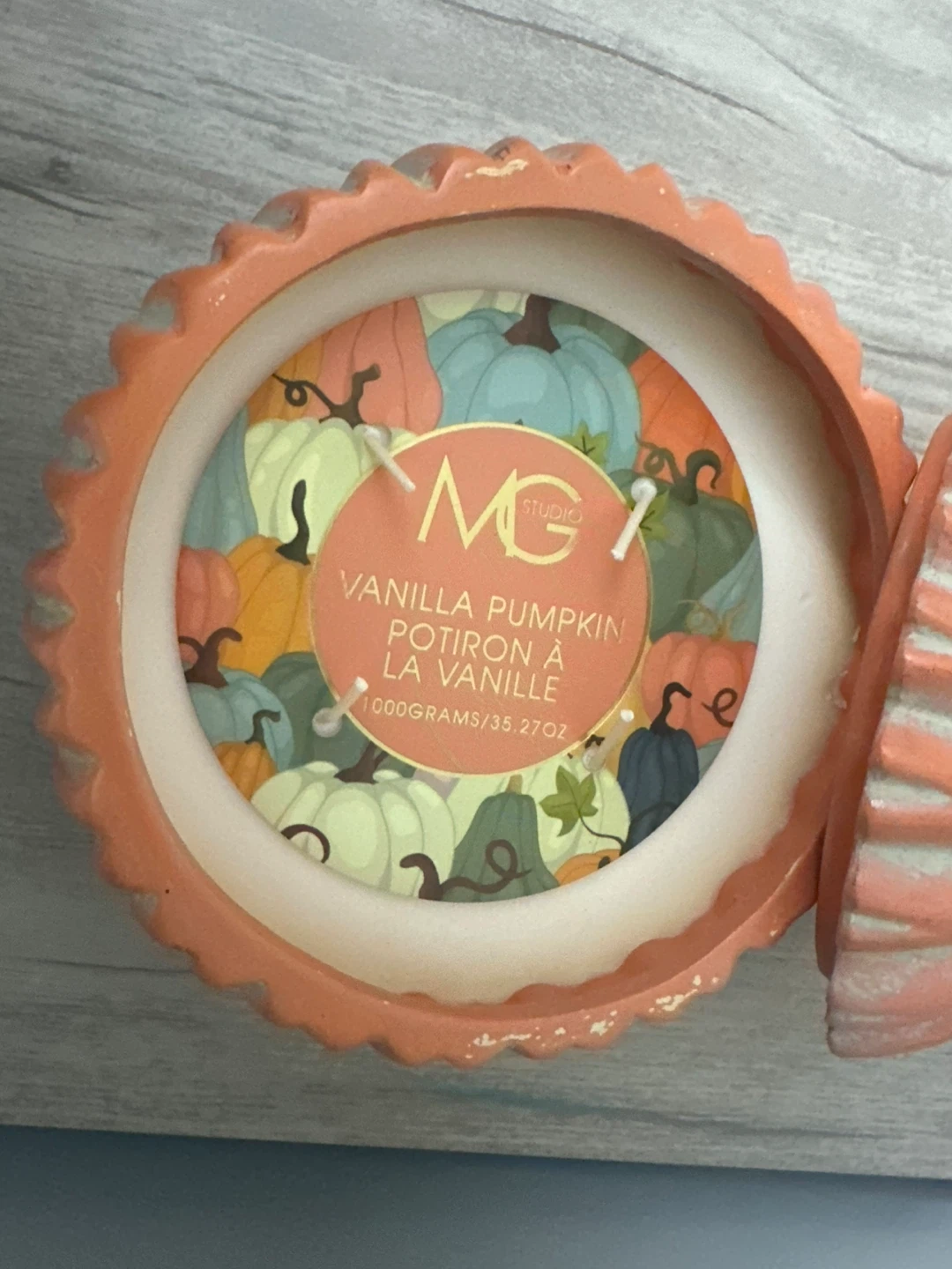 MG Studio Vanilla Pumpkin Candle - photo 4
