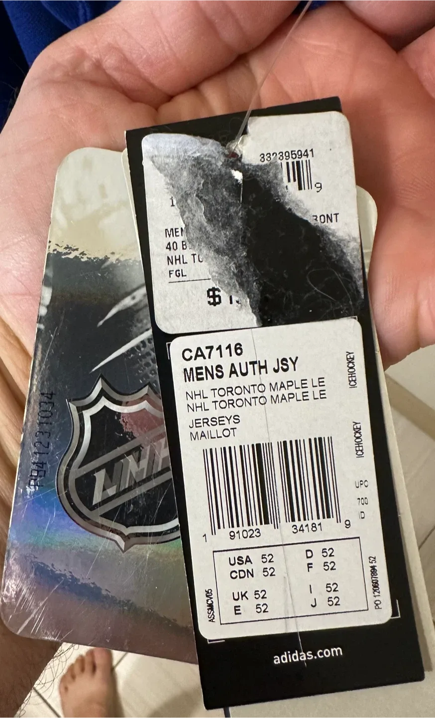 Adidas NHL Toronto Maple Leafs Jersey - Size 52 image indicator(3)