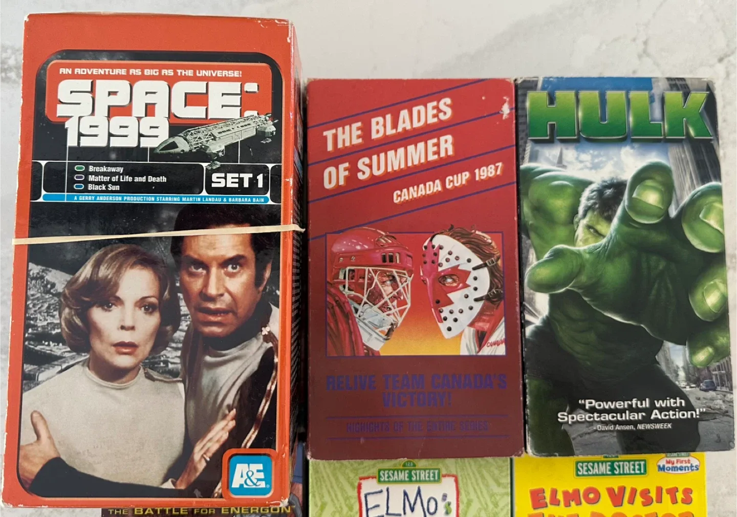 Mixed Lot of VHS Tapes - Cartoons, Movies, TV Shows image indicator(3)