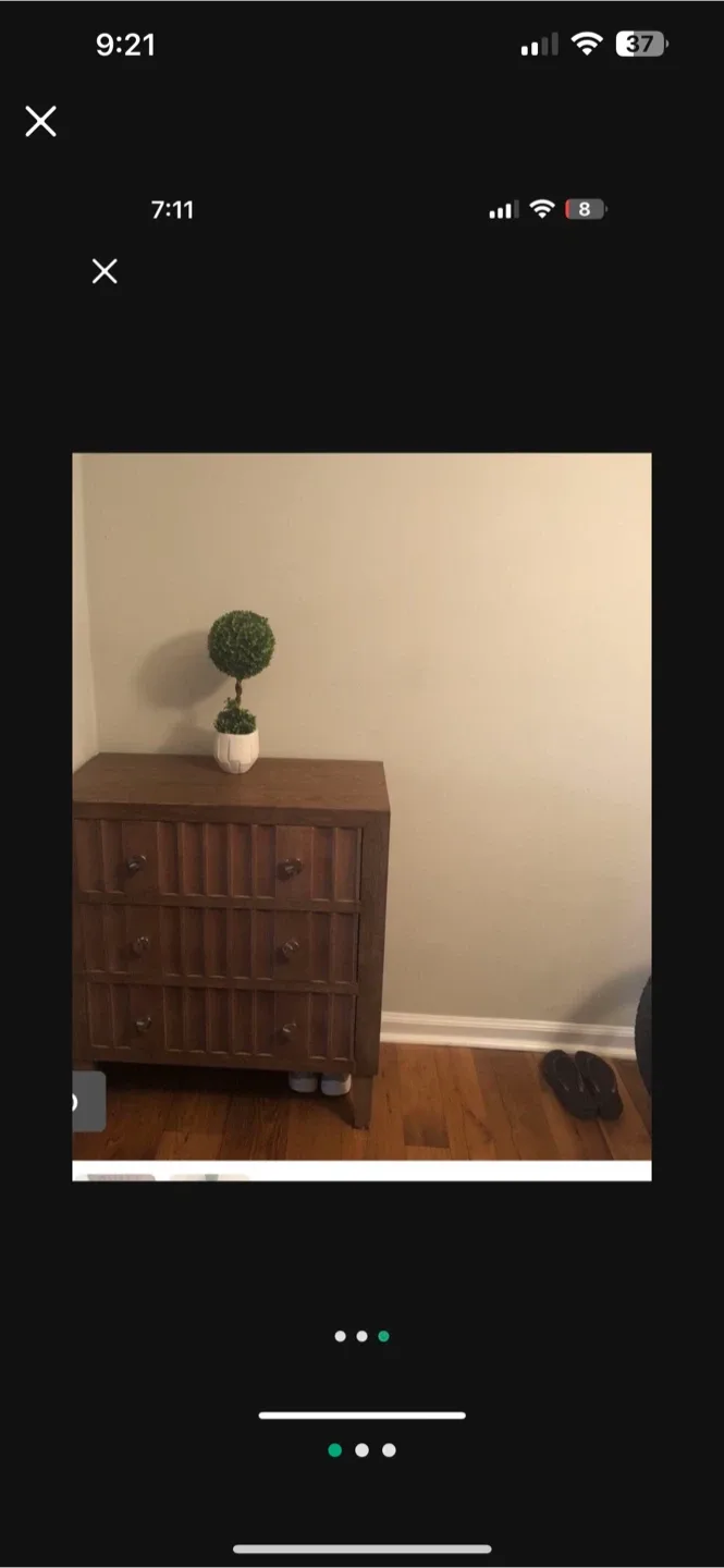 Wooden 3-Drawer Dresser image indicator(3)