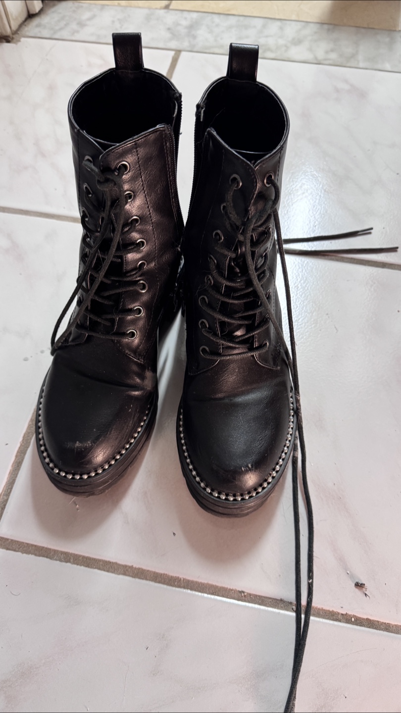 Boxier Black Ankle Boots - Size 6