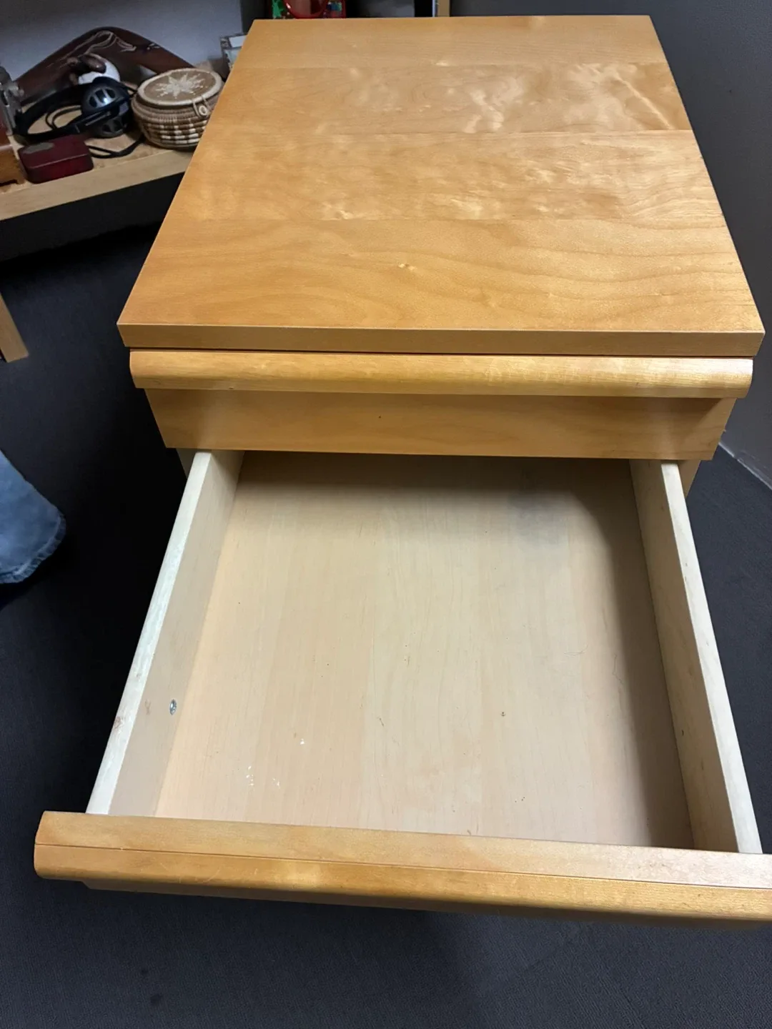 Wooden Filing Cabinet image indicator(2)