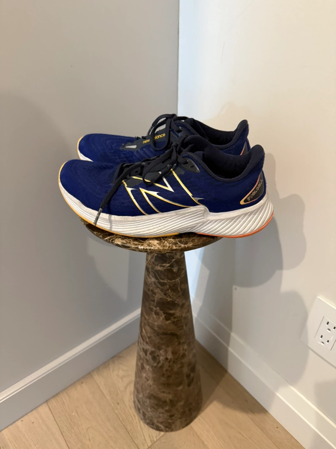 New Balance - men’s size 8 runners