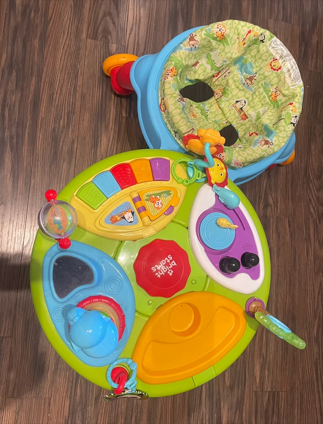 Bright Starts Around We Go Activity Center image indicator(3)