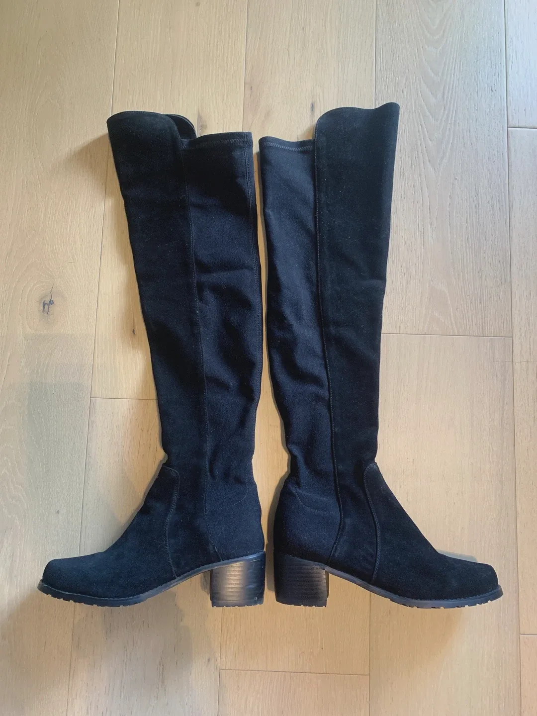 Black Over-the-Knee Boots Size 37 image indicator(4)