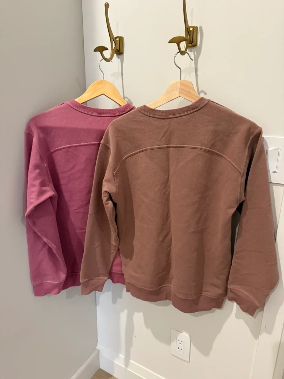 Lululemon - sweatshirts $40 each image indicator(2)