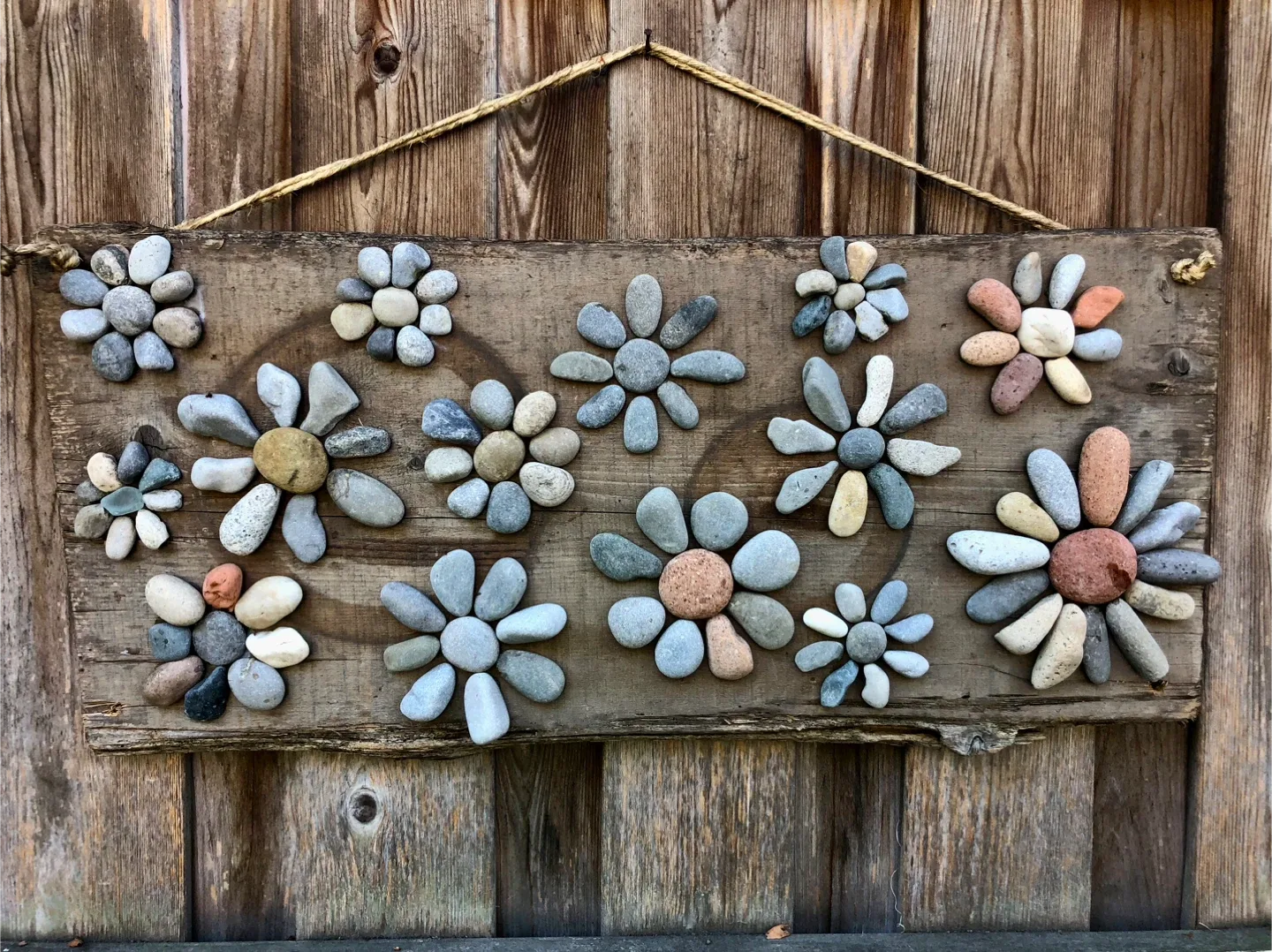 Handmade Driftwood & Stone Art image indicator(2)